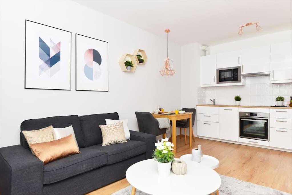 Laurel Bay Apartment Будапеща Екстериор снимка