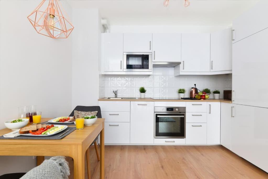 Laurel Bay Apartment Будапеща Екстериор снимка