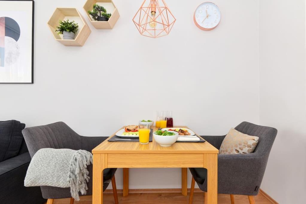 Laurel Bay Apartment Будапеща Екстериор снимка